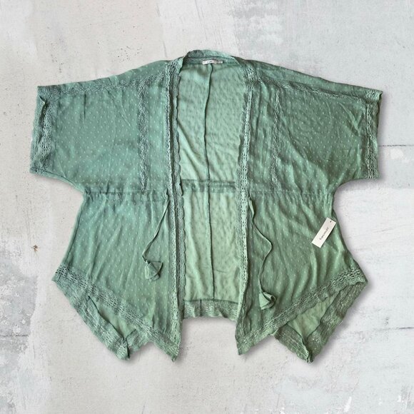 NWT Francesca's Sage Green Chiffon Aminah Swiss Dot Crochet‎ Kimono - Picture 2 of 9